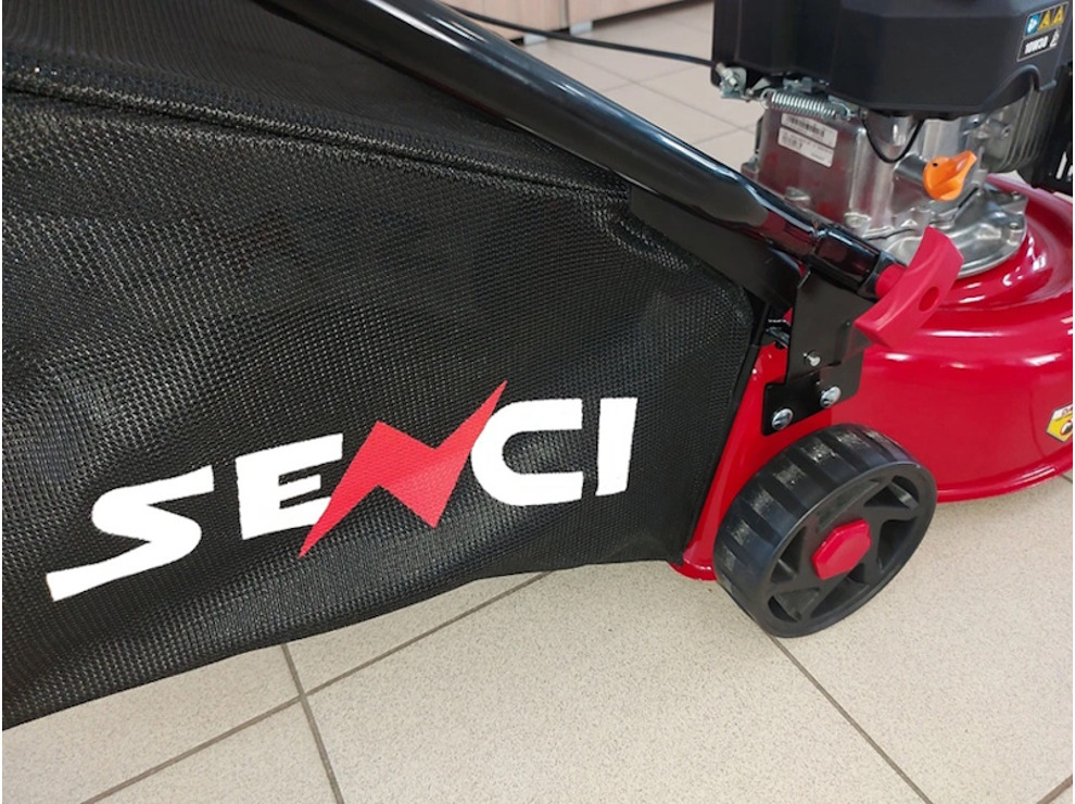 Газонокосилка бензиновая Senci LMA17P02
