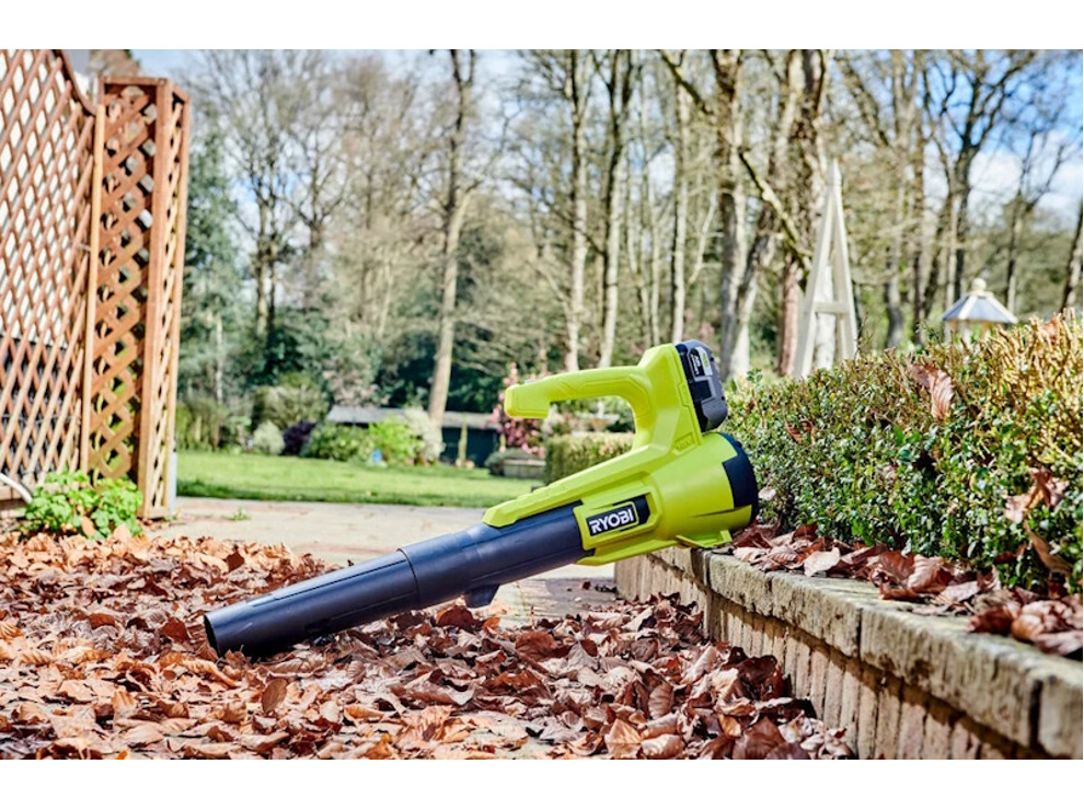 Ручная воздуходувка Ryobi RY18BLA-0 (без АКБ)