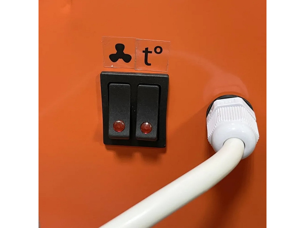 Сушилка электрическая для овощей и фруктов Рыжик (3 поддона, 400 Вт, защита от перегрева)