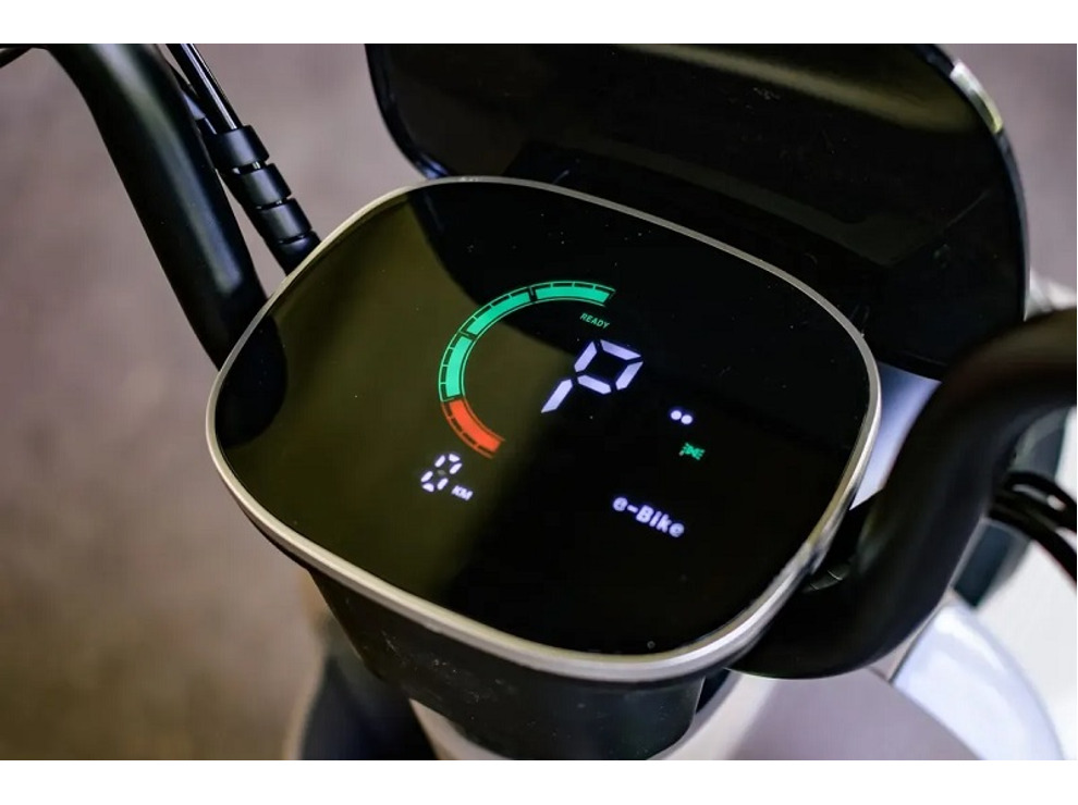 Электротрицикл пассажирский AVM City 650