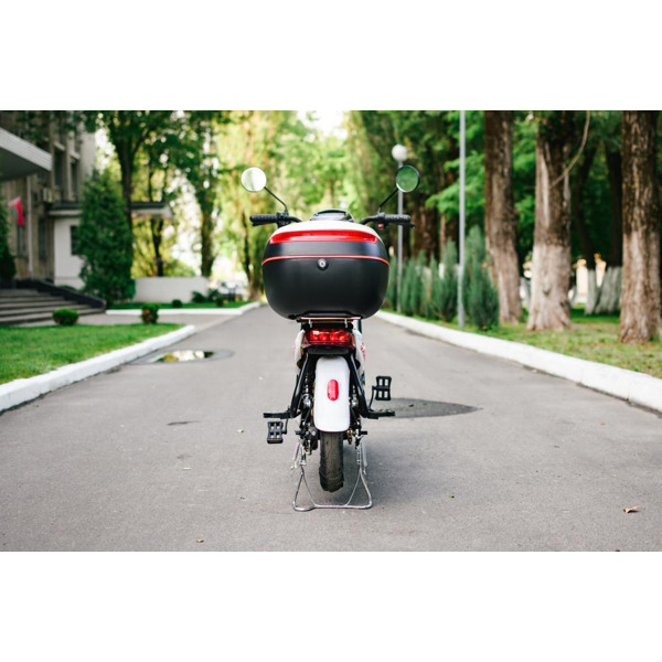 Электроскутер AVM Delta