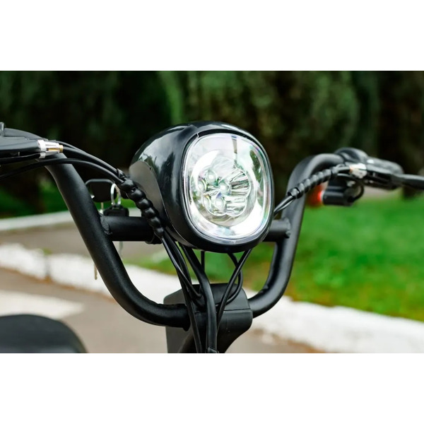 Электроскутер AVM Delta One