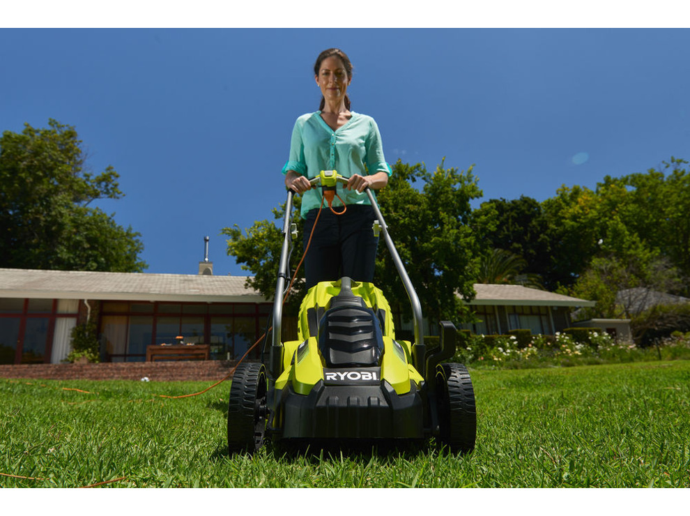 Газонокосилка электрическая RYOBI RLM13E33S