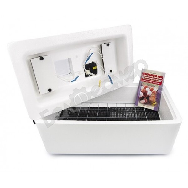 Инкубатор Несушка на 36 яиц (автомат, цифровое табло,220+12В) арт. 45 (УЦЕНКА)