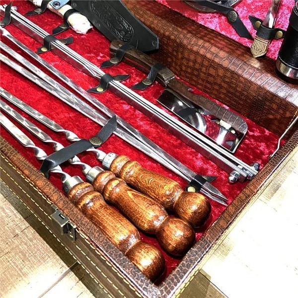 Набор для шашлыка в чемодане «Эксперт» люкс (44 предмета)