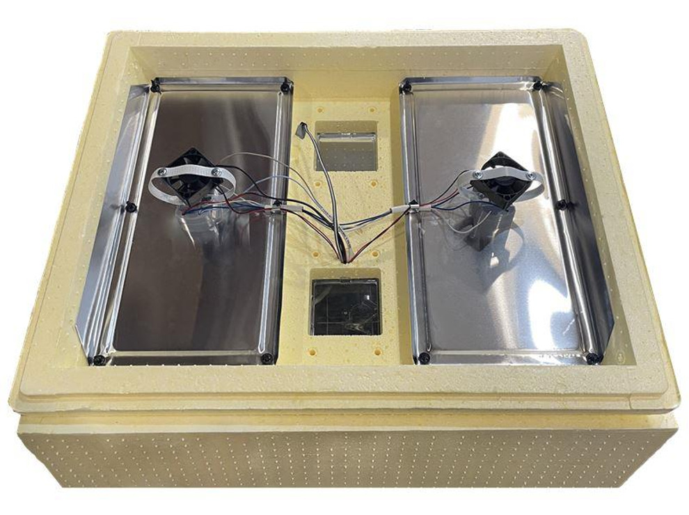 Инкубатор Золушка-2020 с вентиляторами, 70 яиц, 220/12В