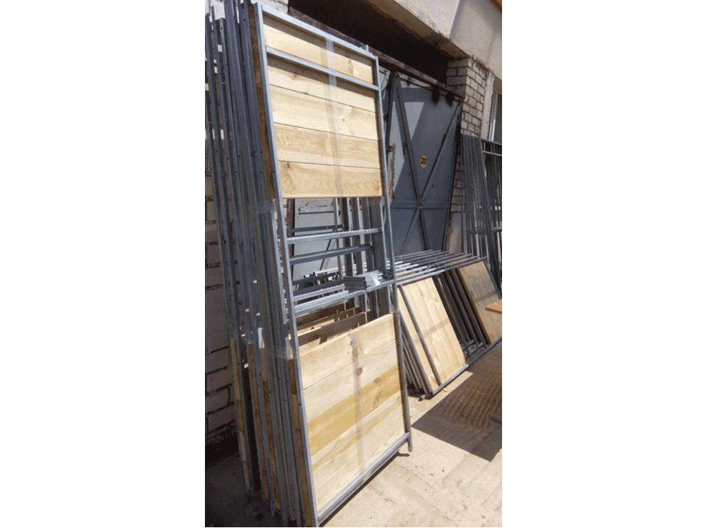 Летний душ "ComfortProm" без тамбура + бак 200 литров без подогрева