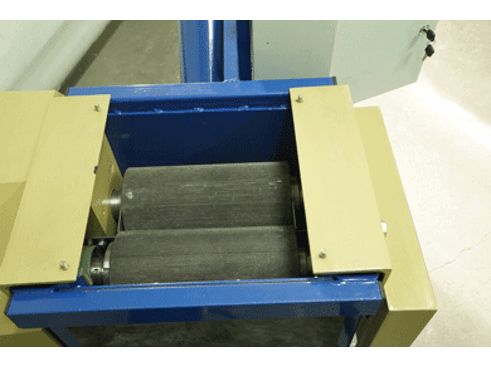 Дробилка вальцовая для зерна ДВ-300, Двигатель 7,5 кВт