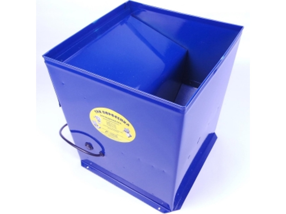 Измельчитель зерна УЗБИ Три поросенка 350 кг/ч (зернодробилка)